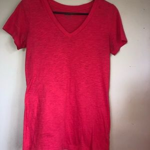 Plain red tee